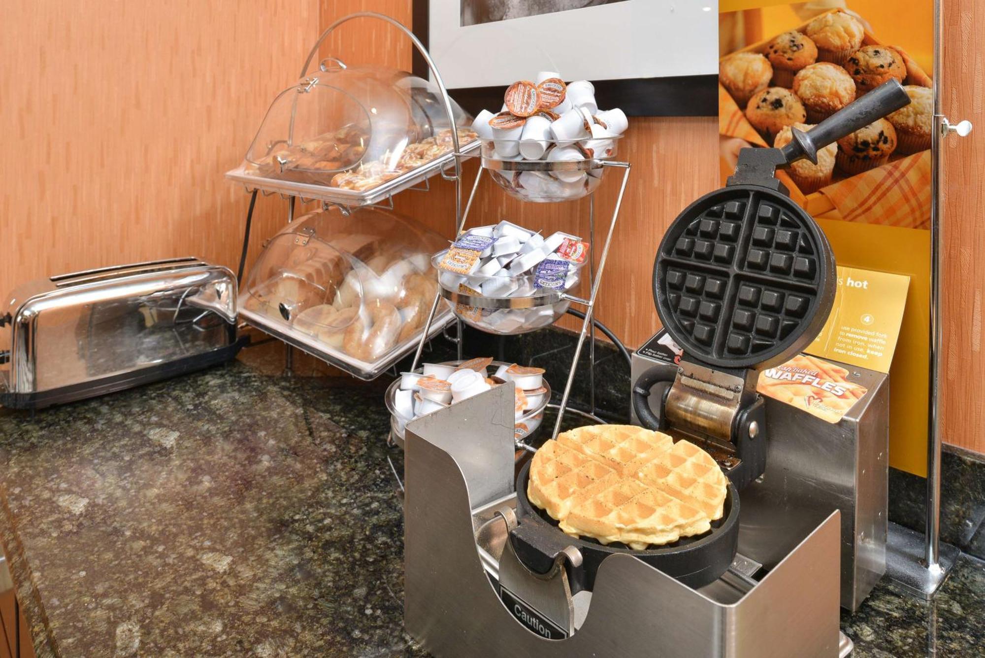 Hampton Inn Muscatine Luaran gambar